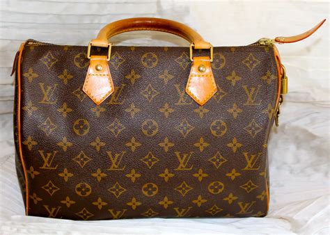 bauletto portagioie louis vuitton|louis vuitton monogram handbag.